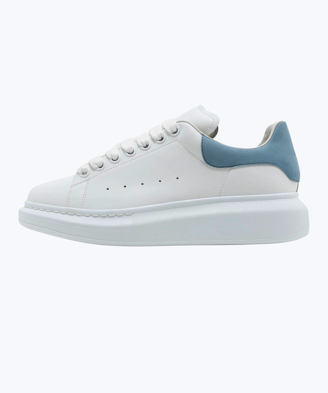 Platform sneakers