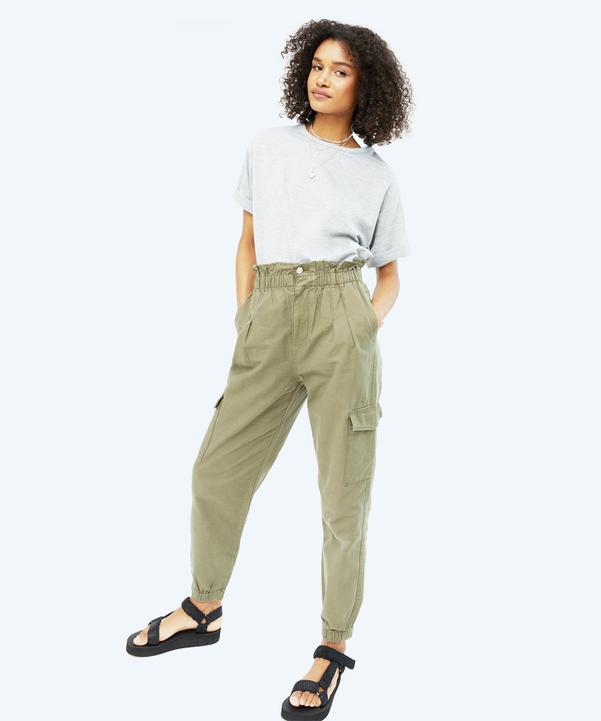 color-khaki