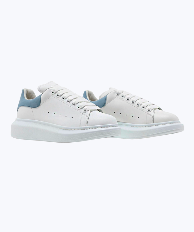 Platform sneakers