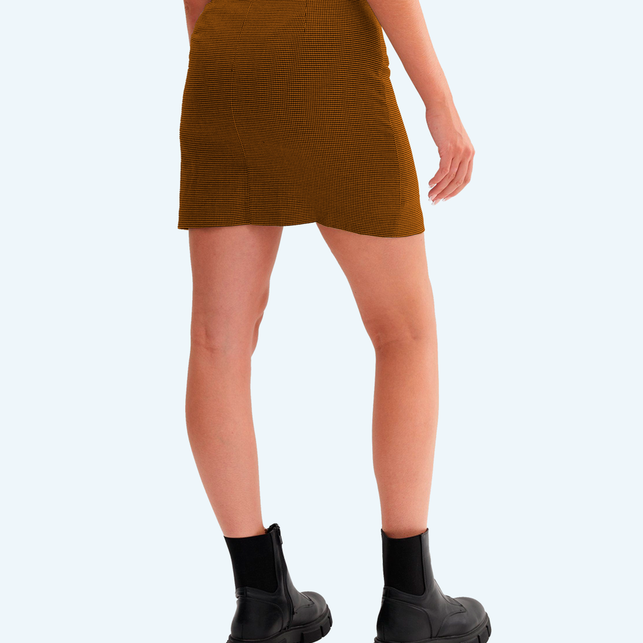 color-brown