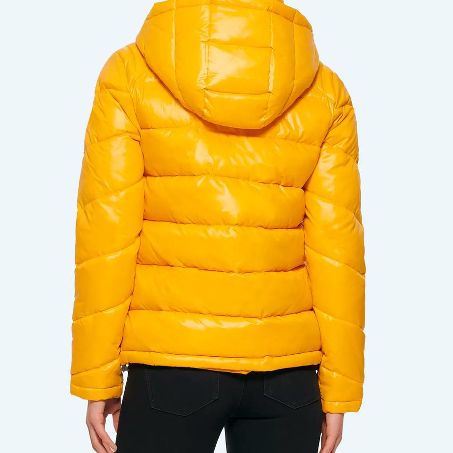 color-yellow