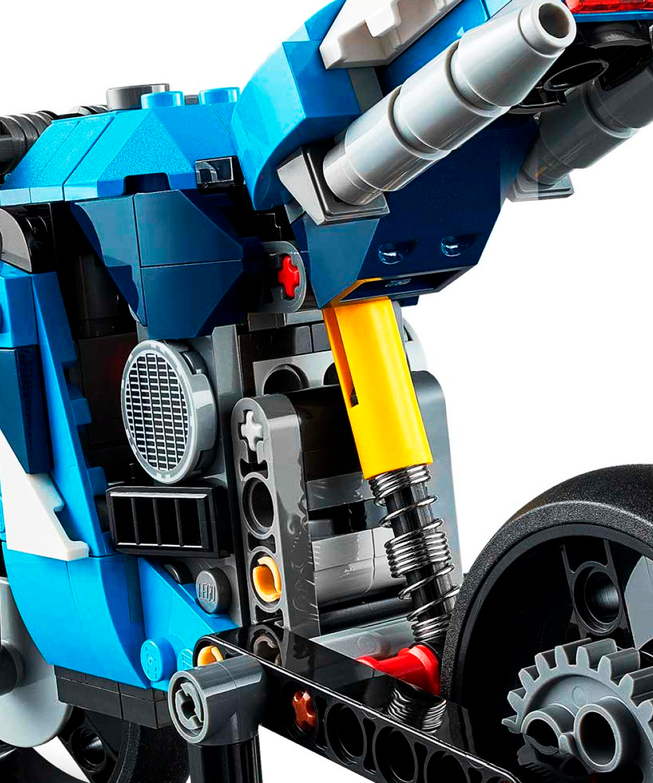 Motorcycle constructor