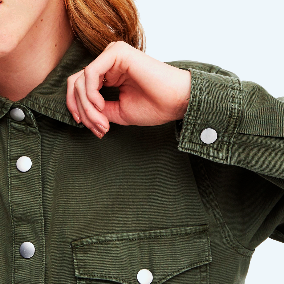 color-khaki