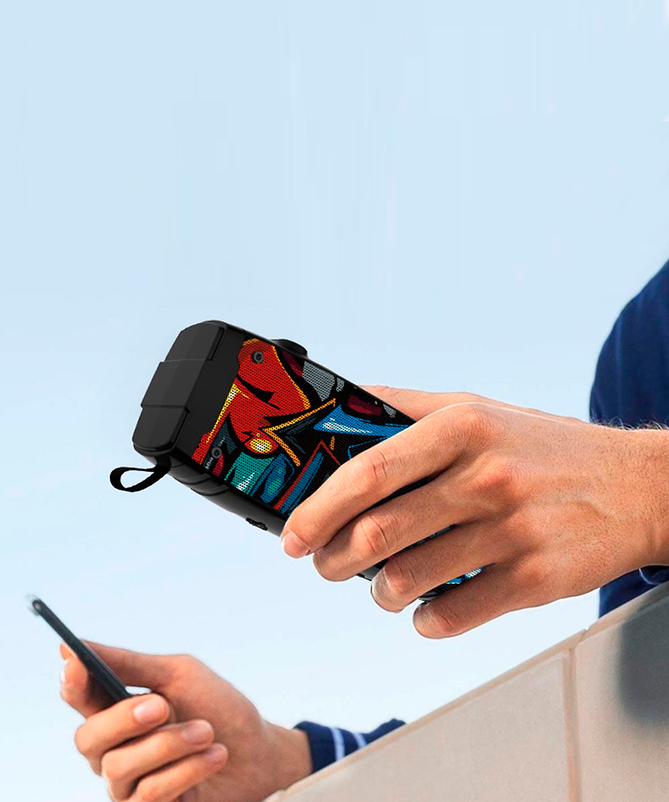 Outdoor bluetooth speaker