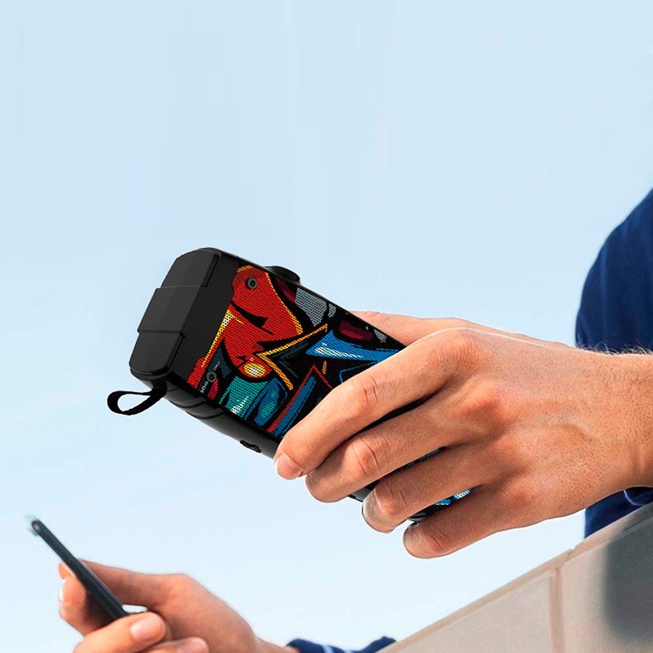Outdoor bluetooth speaker