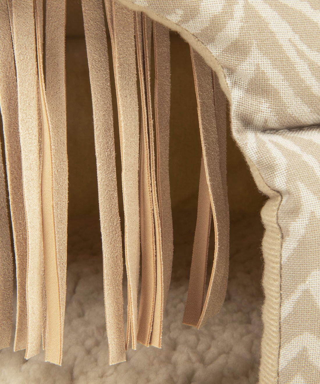 Indoor cat/dog house