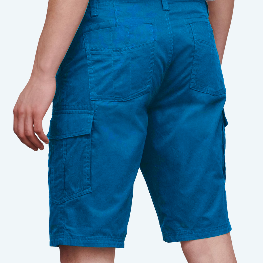 color-blue